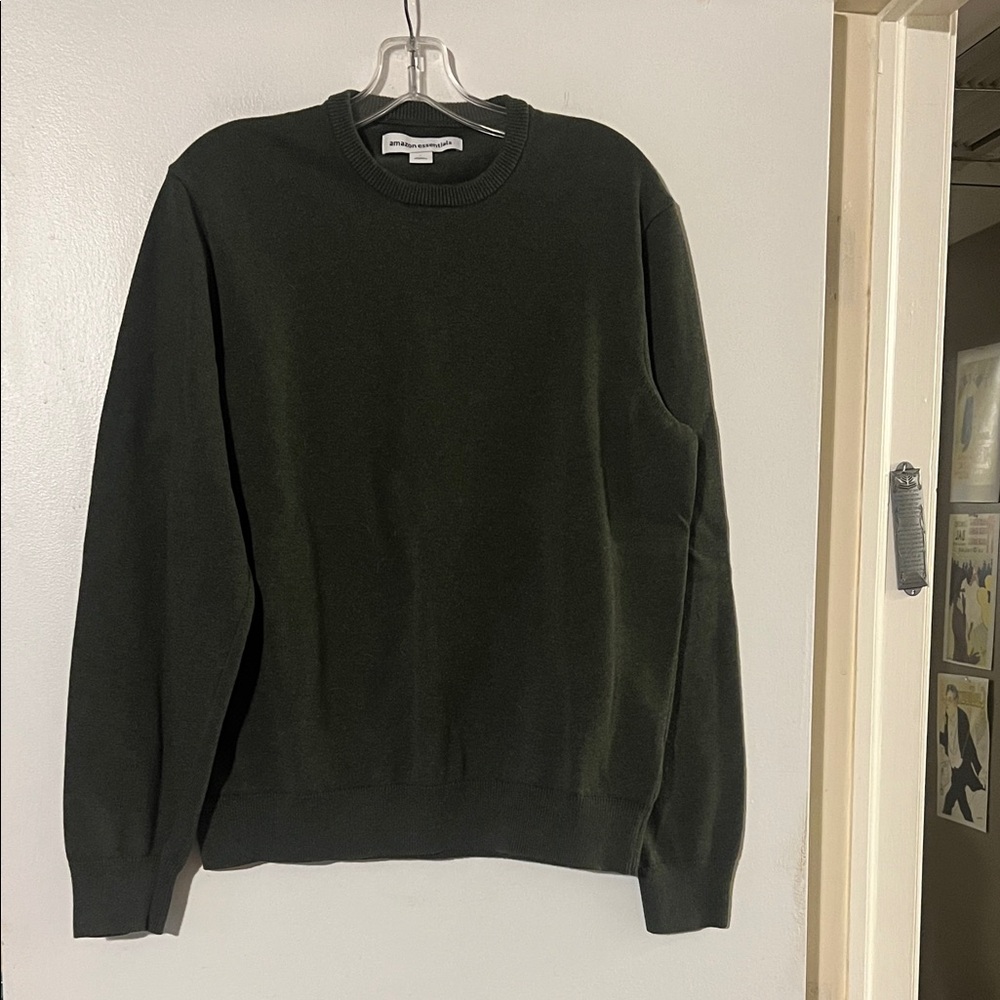 Amazon Essentials gray crewneck men’s sweater. 100% cotton